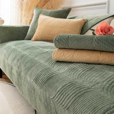 Prevleka za blazino 45x45 cm zelena, vodoodporna dekorativna prevleka iz plišaste tkanine Swan, mehka in trpežna tkanina