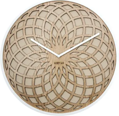 Stenska ura NeXtime SUN 50 cm, lesena z vzorcem mandale, bež barva, tekstilna prevleka, tihi kremenčev mehanizem, moderna
