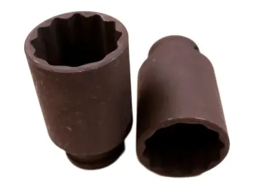 Robusten 1/2 colski udarni nasadni ključ s 16mm SW16 in 12-kotno izvedbo za industrijsko uporabo