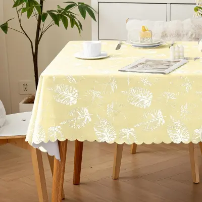 Riklau prt na mizo vodoodporen praljen pravokoten PVC poliestrski lotos učinek rumen 140 x 220 cm zaščita pred madeži