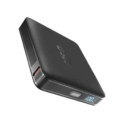 Prenosna baterija SBS 5000 mAh 10W LCD črne barve