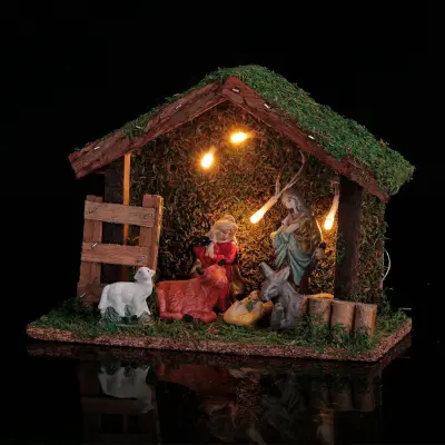 Jaslice s 6 porcelanastimi figuricami  + 5 led lučk 23x10xh16cm / porcelan, les