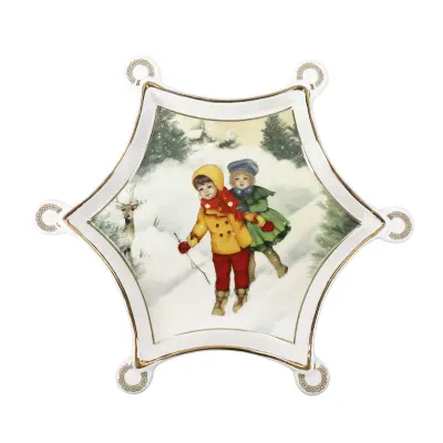 Servirni krožnik Cuccioli 20x20cm / deklica in deček / porcelan