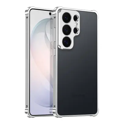 Zaščitni bumper za Galaxy S26 Ultra z minimalističnim dizajnom in obrobo kamere, Srebrna