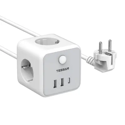 Namizni razdelilec TESSAN 301C (TS-301-C) 3 x vtičnica, 2x USB-A, 1x USB-C