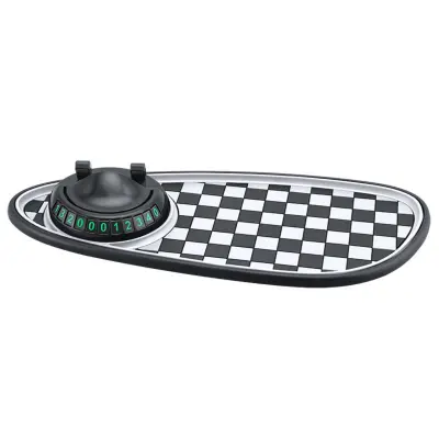 3-v-1 parkirna številka in protidrsna preproga z 360° držalom Bela+Črna