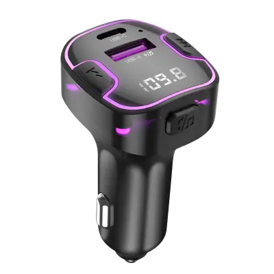 FM oddajnik Podsvetljen avtomobilski Bluetooth s polnjenjem USB C