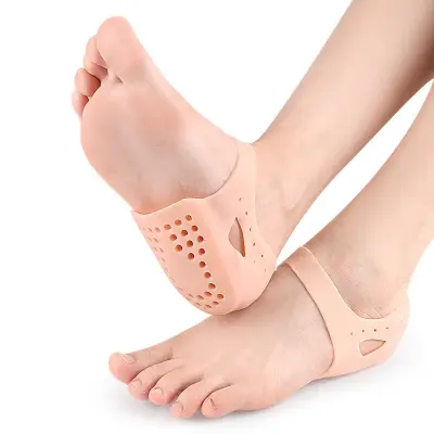 Odebeljene petne rokave (1 par) - SEBS gel ščitniki za pete za lajšanje plantarnih fasciitis Beige