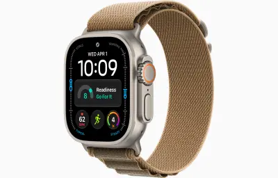 Pametna ura APPLE Watch Ultra 4 Cellular 49mm Natural Titanium Case s paščkom Desert Alpine Loop, L