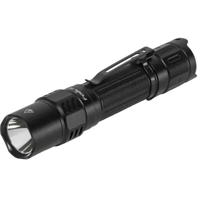 Taktična svetilka Fenix PD35R z močjo 1700 lumnov