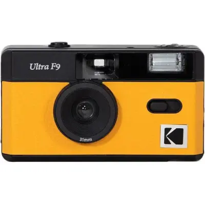 Kompaktni fotoaparat Kodak F9 35 mm z vgrajenim bliskavico
