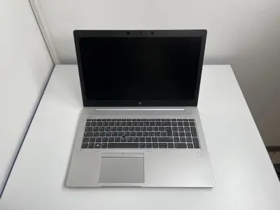Obnovljeno - kot novo - Laptop HP EliteBook 850 G5 / i5 / RAM 8 GB / 256GB 1000 GB NVMe SSD / 15,6″ FHD