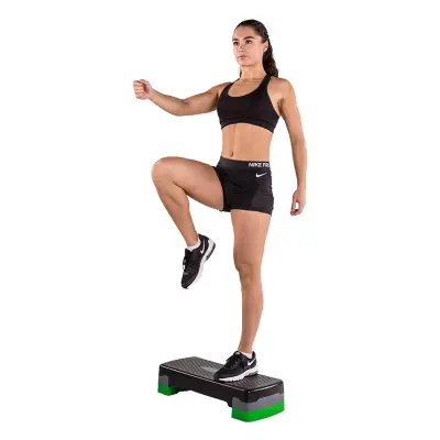 Stopnica za aerobiko SYNERFIT StepX z nastavki za višino, 66 cm