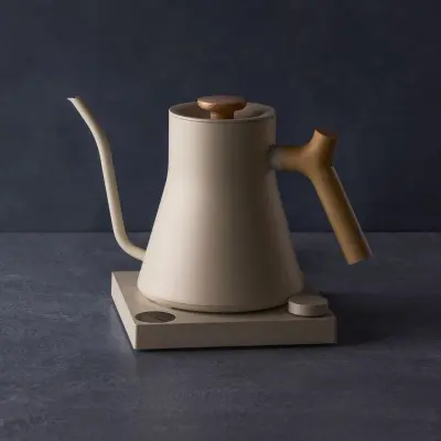 Električni grelnik vode Fellow Stagg EKG PRO Sesame Beige 900ml