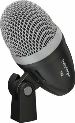 Dinamični mikrofon Behringer C112 za bas bobne