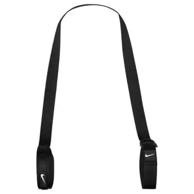 Trening oprema Nike 7ft trak z črno barvo