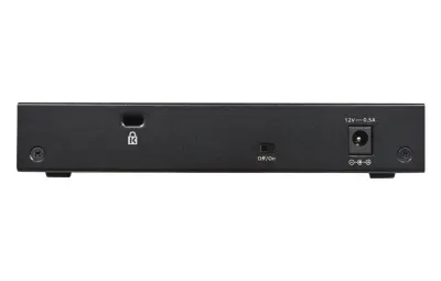 Preklopnik Netgear GS308-300PES z 8 gigabitnimi vrati