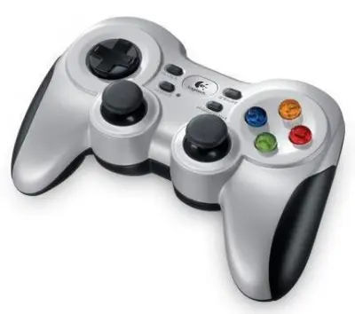 LOGITECH F710, gaming kontroler