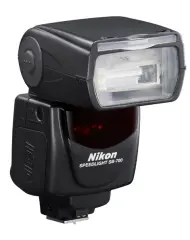 SB700 NIKON
