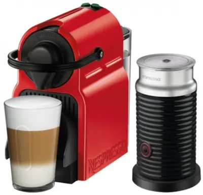 NESPRESSO Inissia & Aeroccino rdeč kavni aparat s penilcem mleka
