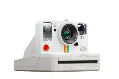 ONESTEP + I-TYPE POLAROIDBELA