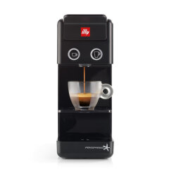 ILLY Y3.2 črn kavni aparat