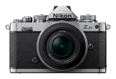 NIKON Z fc + 16-50 VR KIT srebrna izdaja fotoaparata