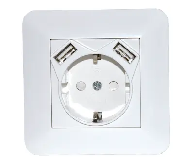 LIVING, ELEKTRIČNA VTIČNICA + 2 X USB 2,4A
