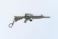 TOY RIFLE 7 Comic Online Games Kovinski Obesek Za Ključe