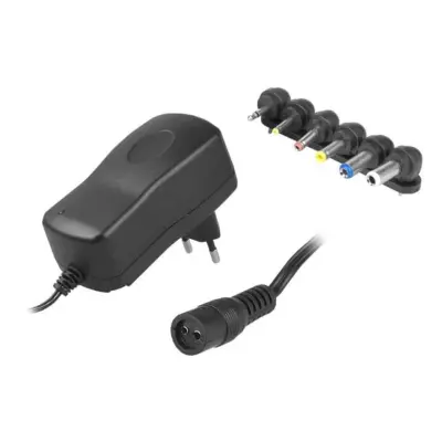 Univerzalni napajalnik 3V-12V 2500mA 6 nastavkov