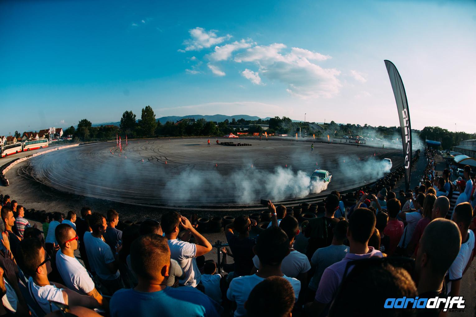 Pogled na eno izmed drift dirk