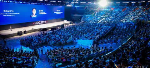 Huawei predstavil porazdeljeni operacijski sistem HarmonyOS