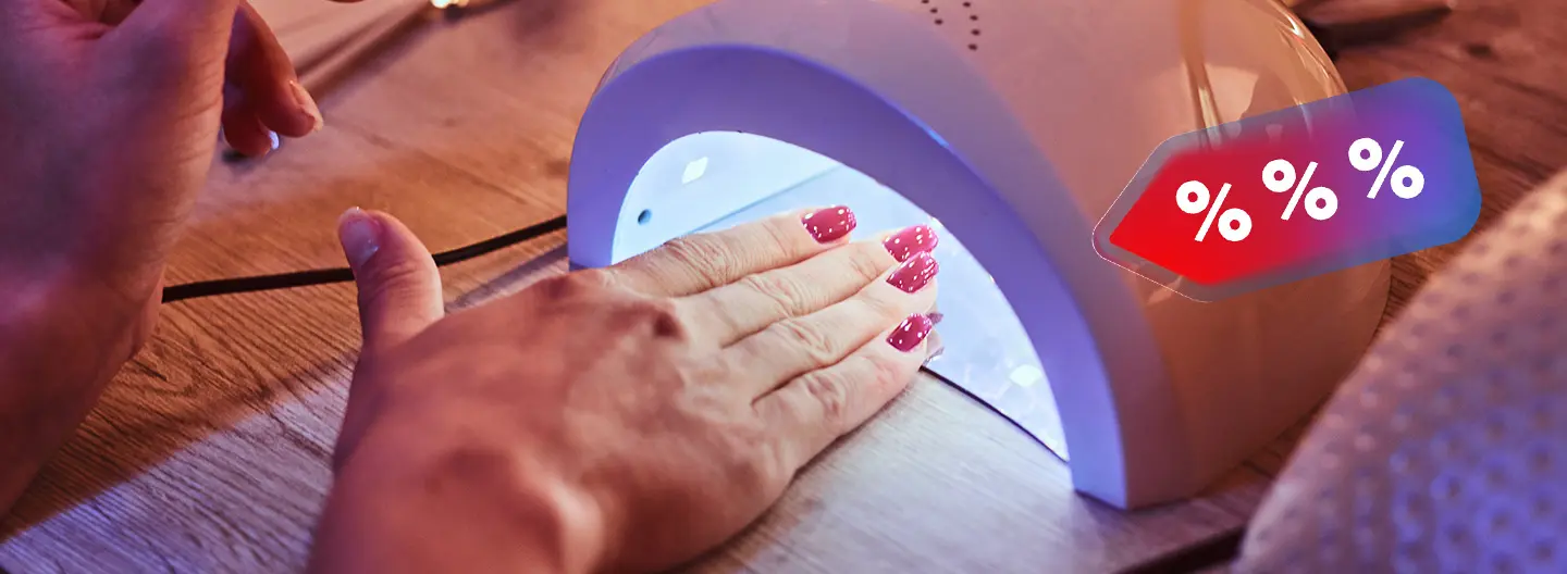 Vse za domačo manikuro & pedikuro