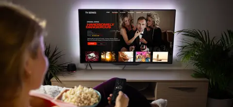 Najboljši TV za Netflix in tvoje najljubše filme: OLED ali QLED? 