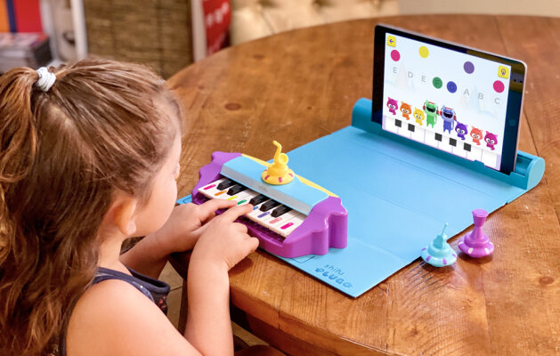 Plugo Tunes komplet za učenje klavirja